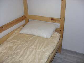 Хостелы Your Хостел Минск Кровать в общем номере для мужчин и женщин с 10 кроватями-4